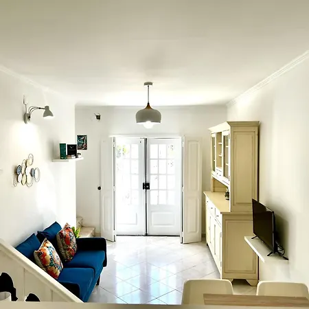 Estoril House (adults Only) Ferienhaus *